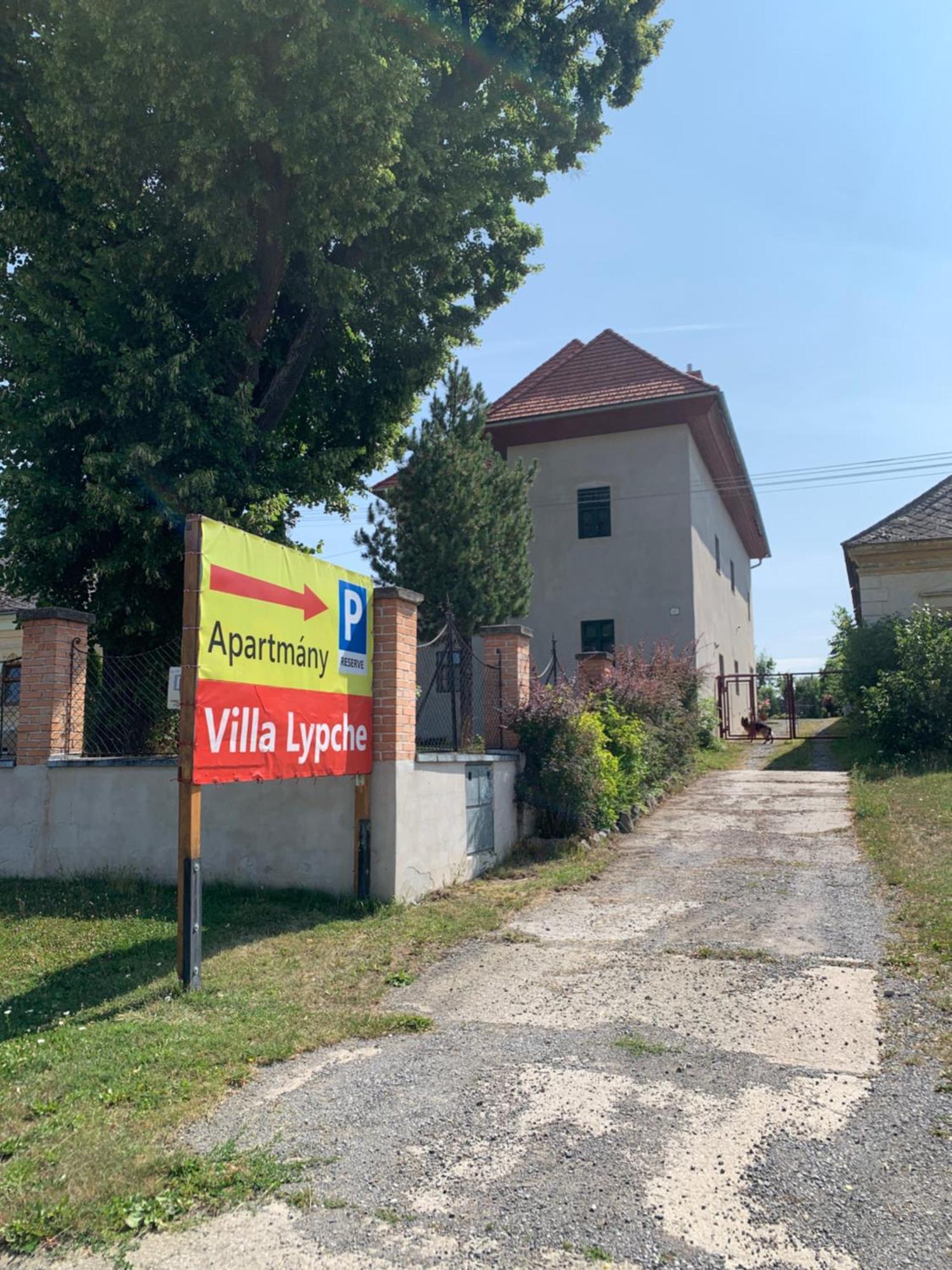 Villa Lypche Bešeňová Eksteriør bilde
