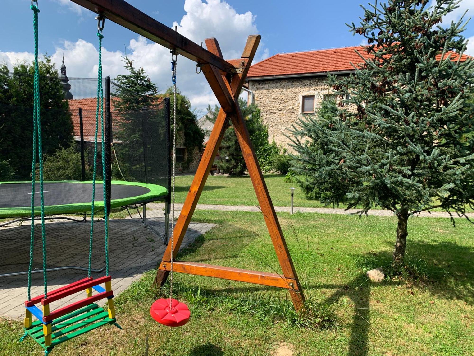Villa Lypche Bešeňová Eksteriør bilde