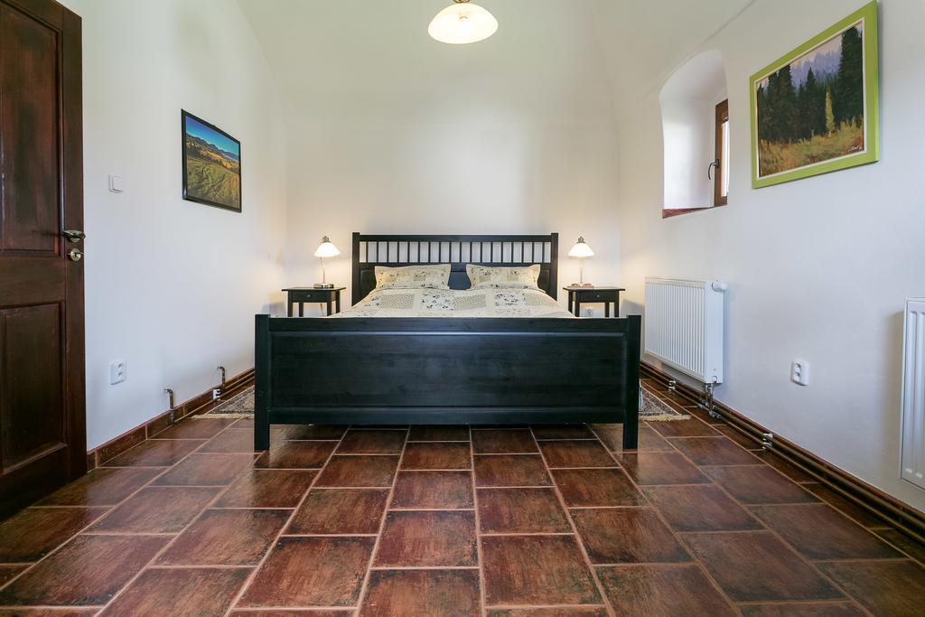 Villa Lypche Bešeňová Eksteriør bilde