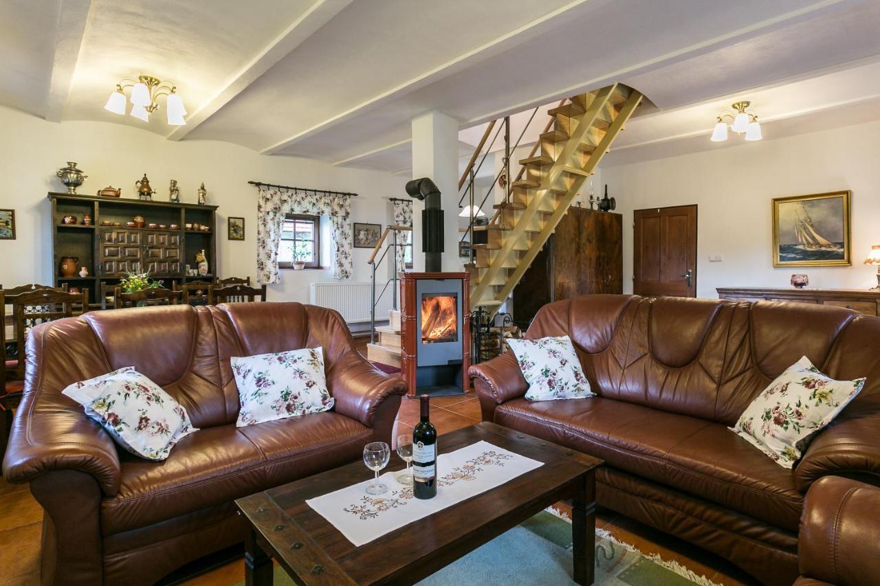 Villa Lypche Bešeňová Eksteriør bilde